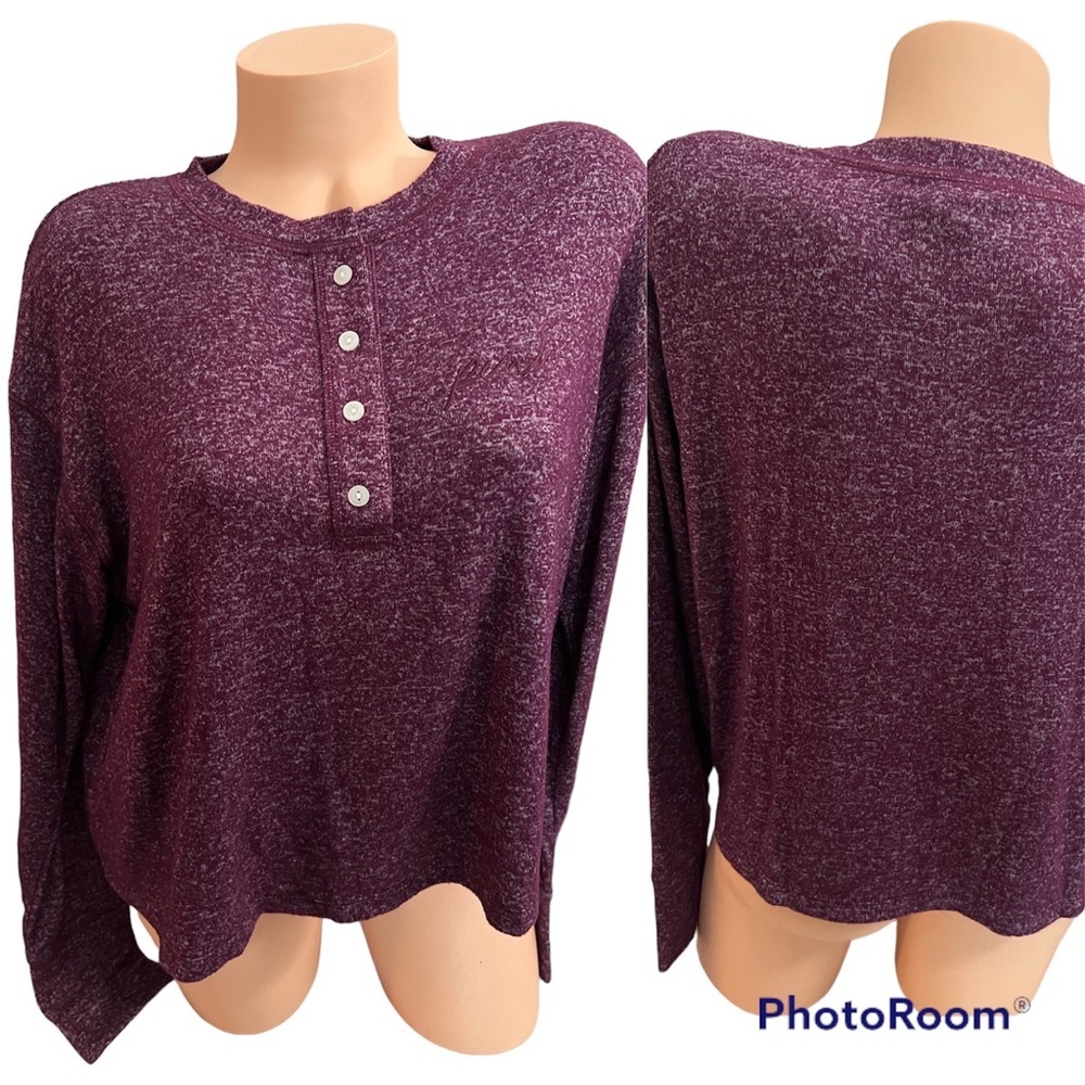 VICTORIA’S Secret PINK Women's Burgundy T Shirt NWOT